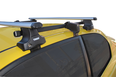 Hyundai accent close up Thule roof rack